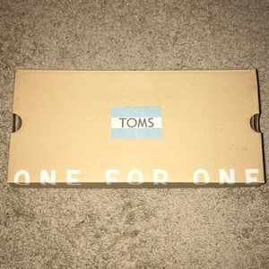 Toms Other - Brand new never been worn toms Toms Other - Brand new never been worn toms
